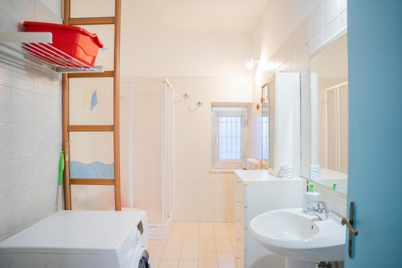 077 - Casa Fede In Centro, 500Metri Da Mare E Spiaggia 세스트리레반떼 외부 사진
